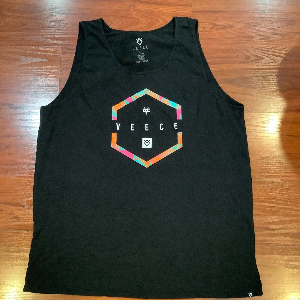 VEECE TANK TOP SIZE LARGE
